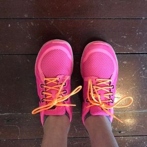 NIKE Free Runs 5.0! Comfortable + great condition